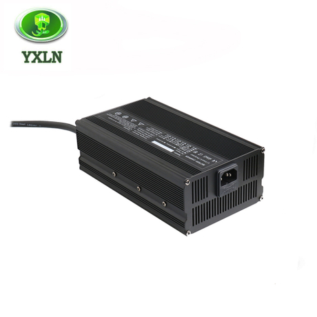 36V 18A Battery Charger For Lead Acid / Lithium / Lifepo4 Batteries