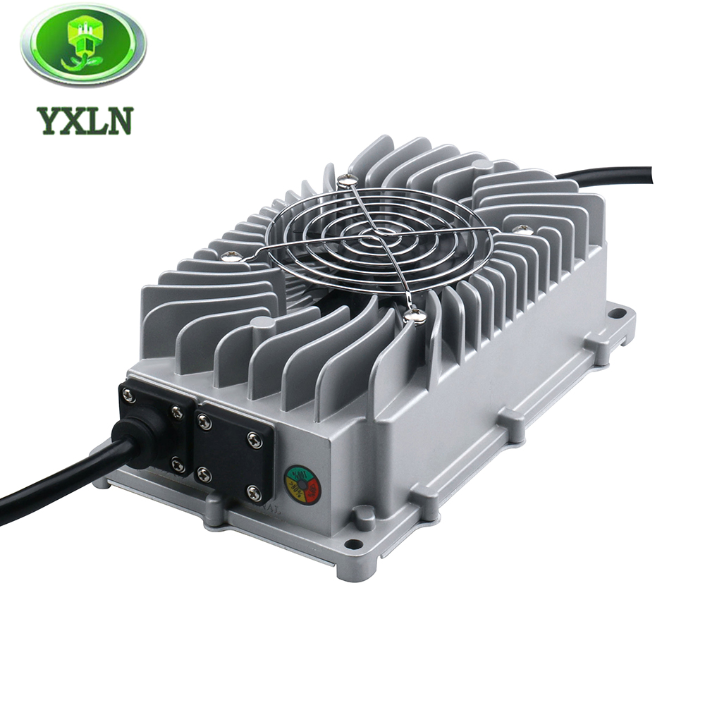 Waterproof 12V 20A 25A Battery Charger Lead Acid / Lifepo4 / Lithium